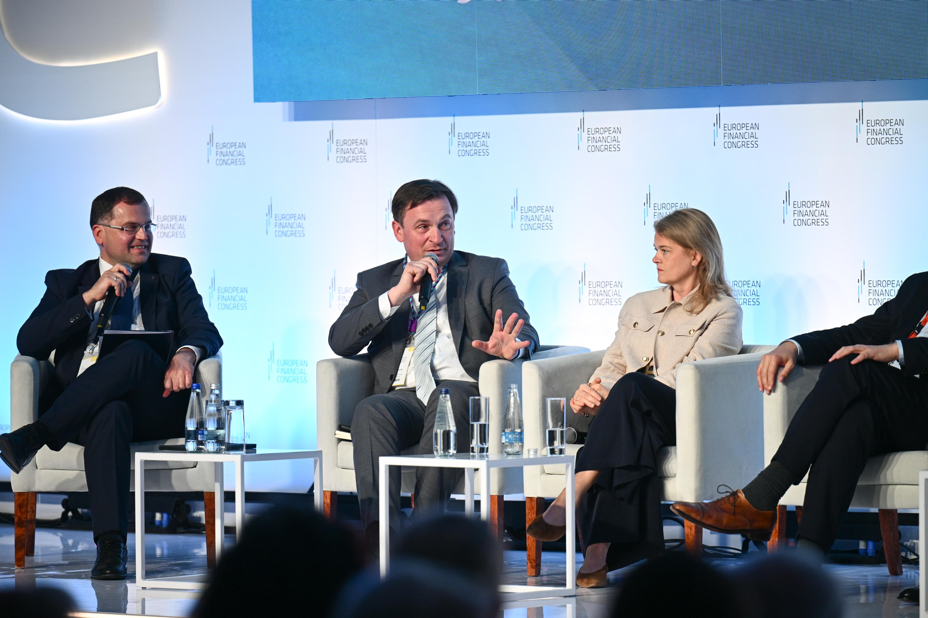 Łukasz Hardt wystąpił podczas EKF w panelach dyskusyjnych