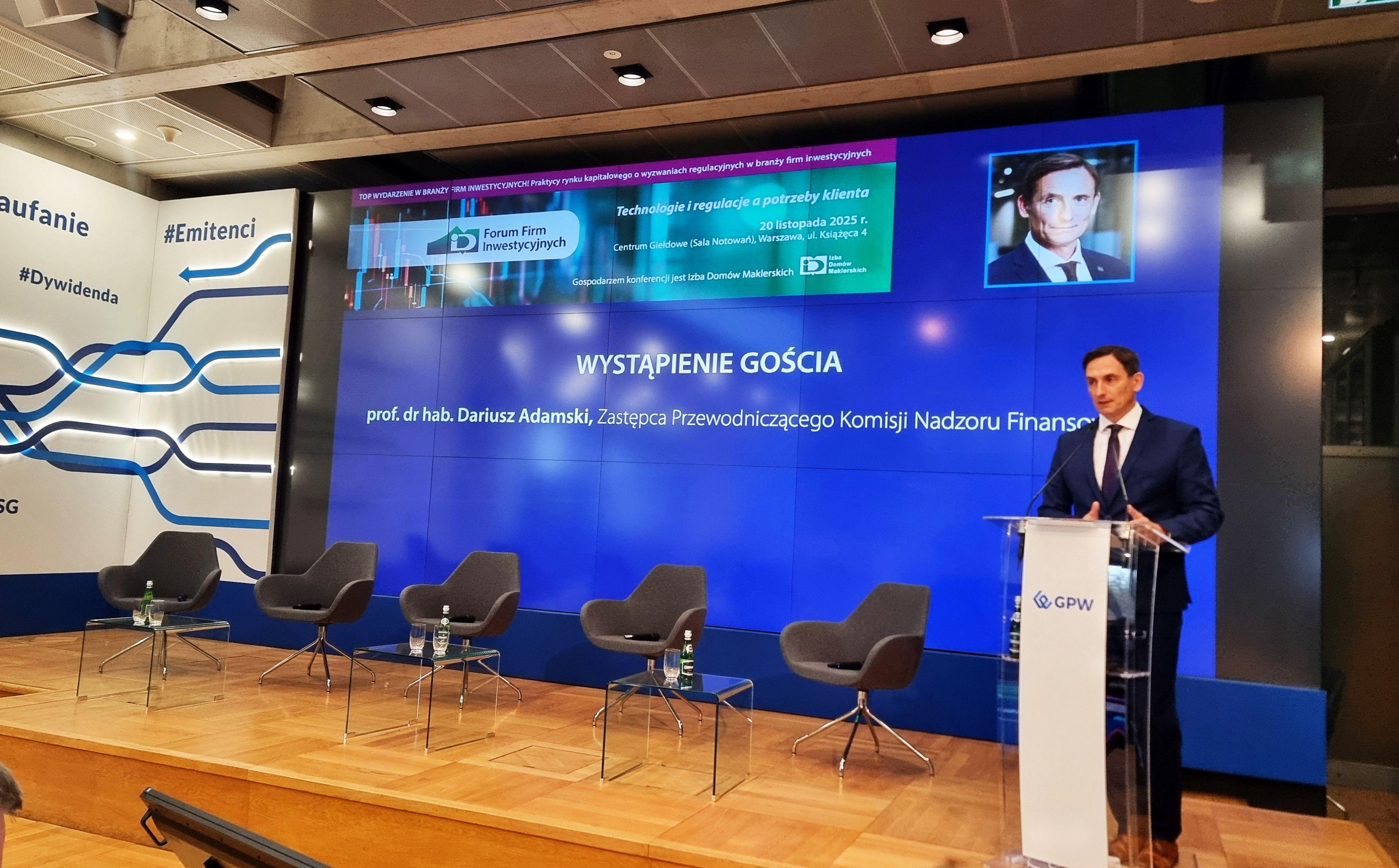 Dariusz Adamski on stage