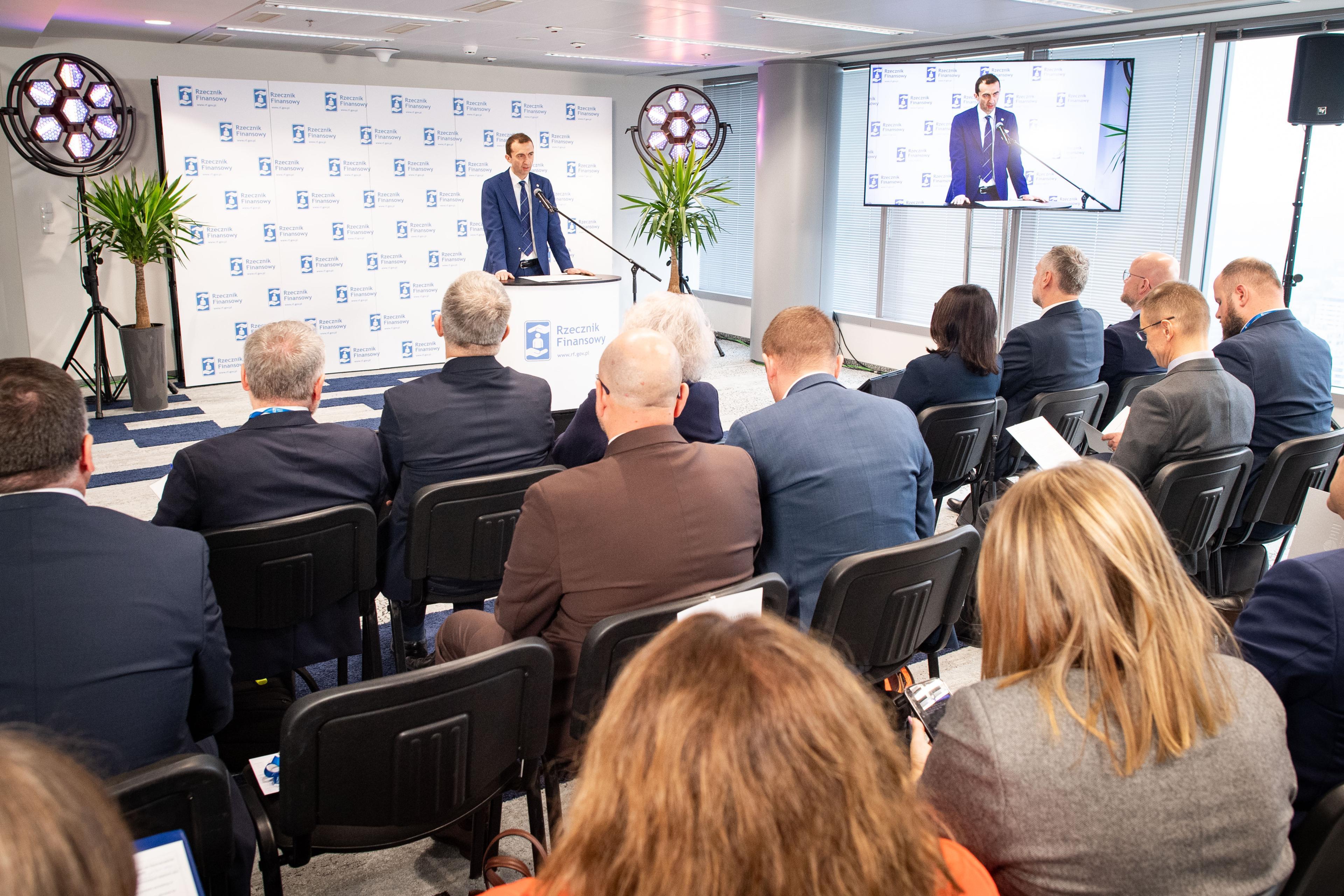 Krystian Wiercioch on stage and audience