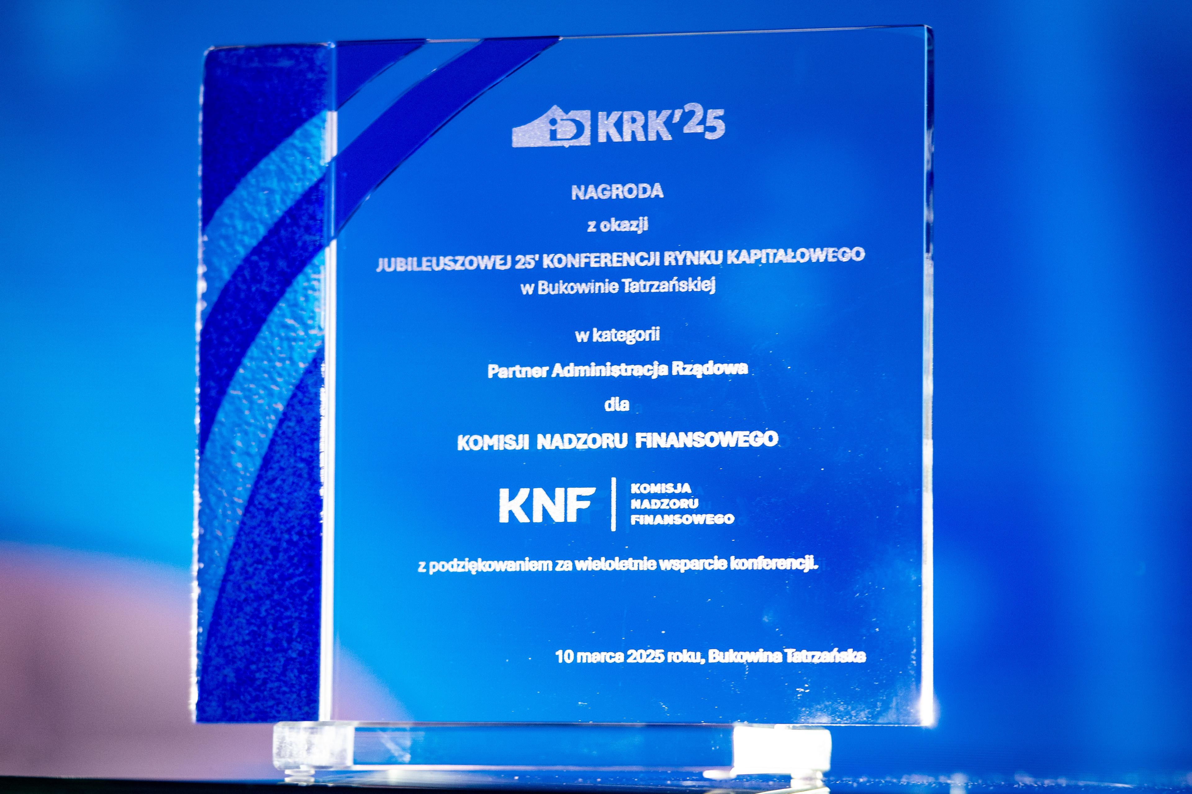 Nagroda dla KNF od Izby Domów Maklerskich Nagroda dla KNF od Izby Domów Maklerskich