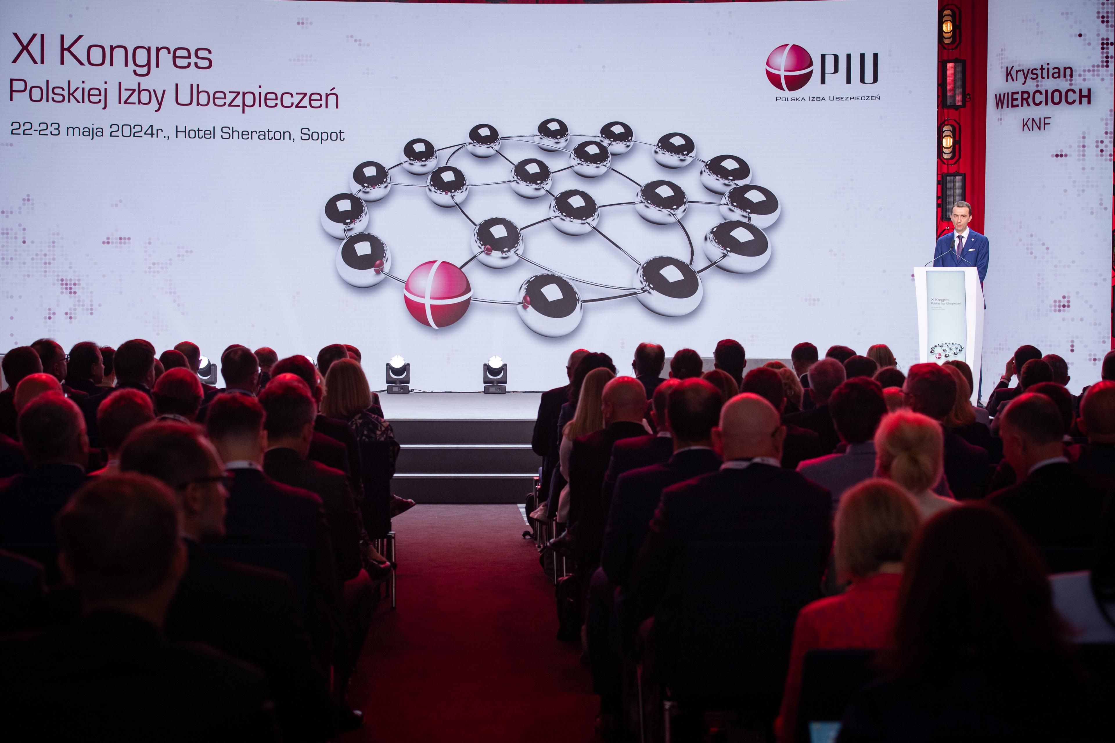 Krystian_Wiercioch_wystapil_podczas_otwarcia_XI_Kongresu_PIU_w_Sopocie.jpg