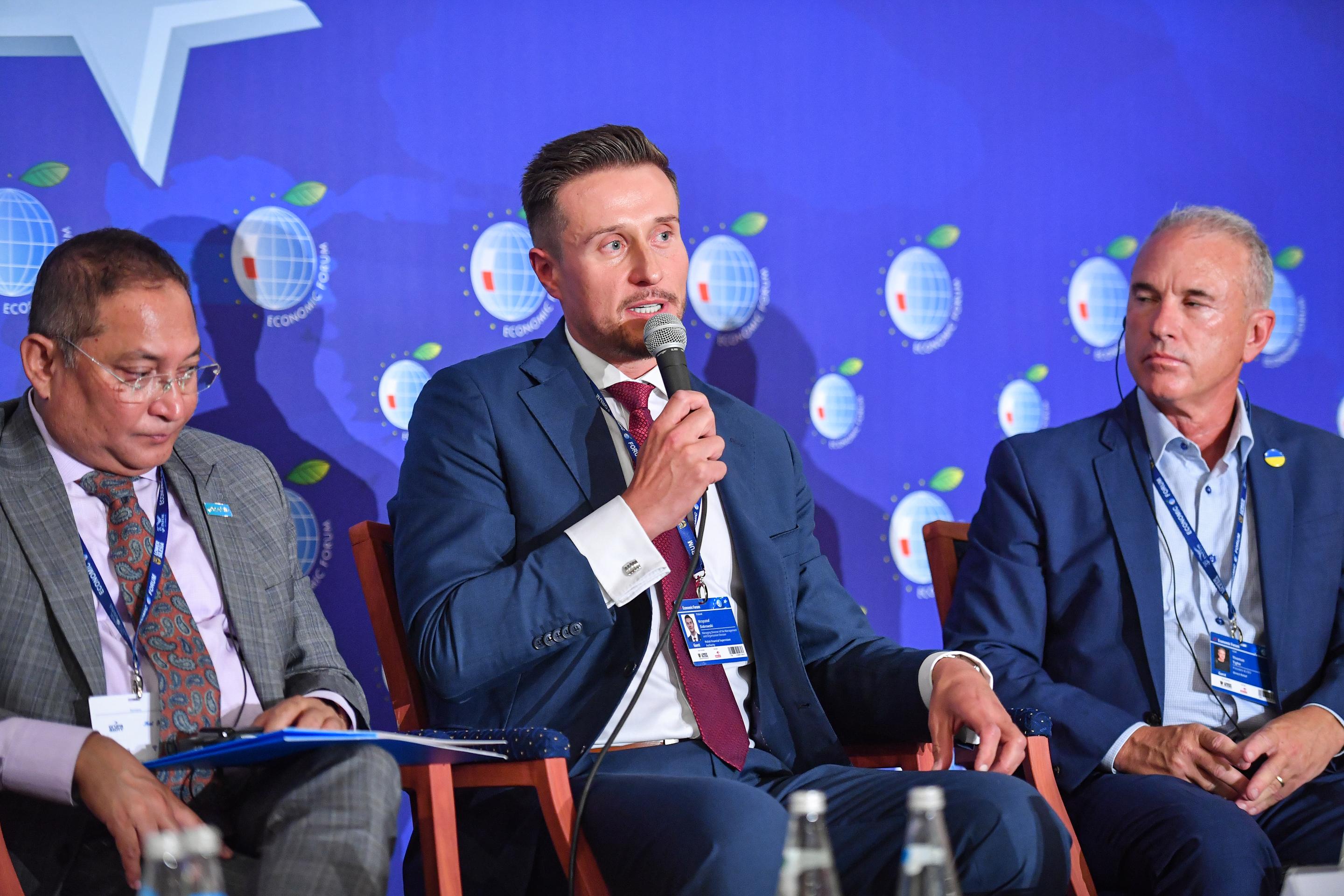 Krzysztof_Dabrowski_podczas_XXXI_Forum_Ekonomicznego_w_Karpaczu