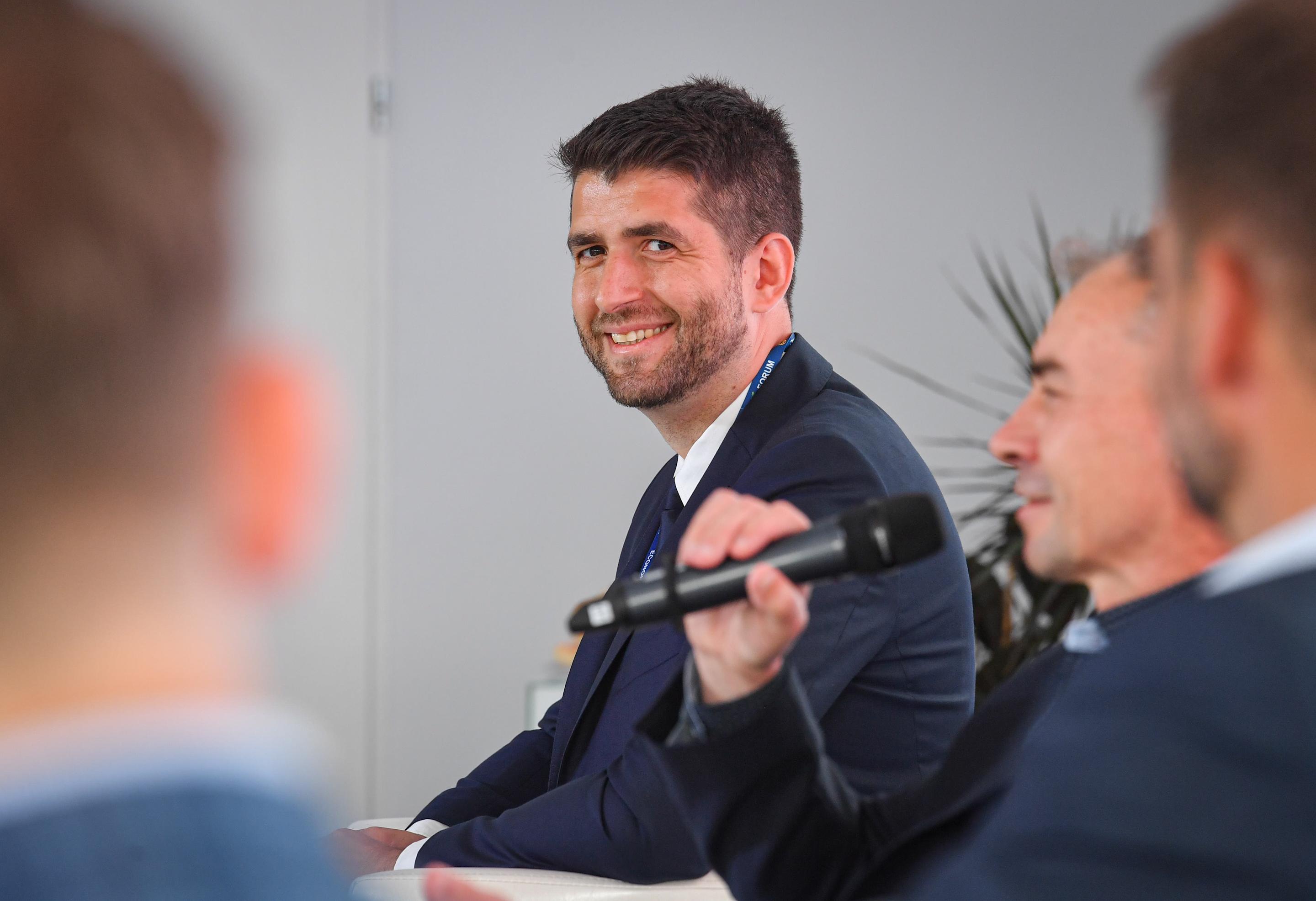 Pawel_Piekutowski_z_KNF_na_Forum_Ekonomicznym_w_Karpaczu