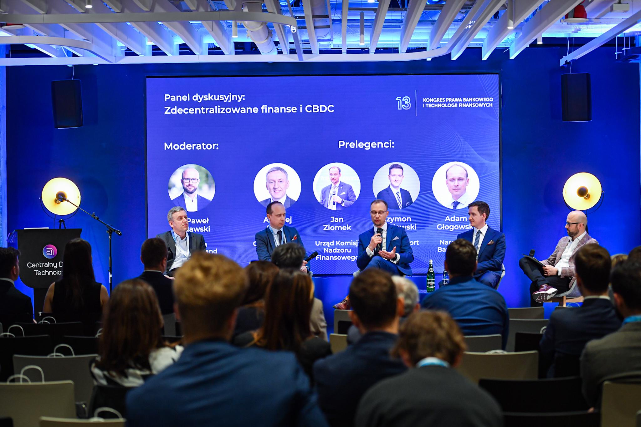 Uczestnicy_panelu_podczas_13_Kongresu_Prawa_Bankowego_i_Technologii_Finansowych